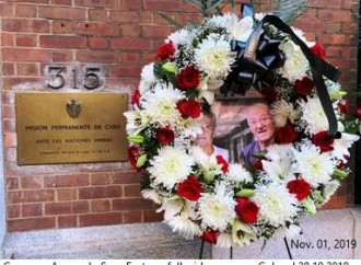 Miembros de la Asamblea de la Resistencia y expresos políticos rinden homenaje en New York a +Armando Sosa Fortuny