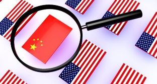 Profesor chino es acusado de robar y vender secretos comerciales de EE.UU. al régimen chino