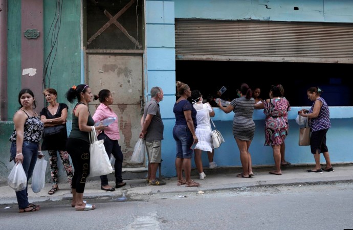 Sobre el peligro de enfermedades y trastornos hormonales y físicos generados por la falta de nutrientes básicos