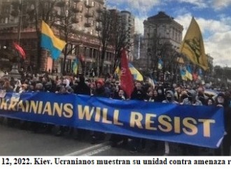 Miles de personas marchan en Kiev para mostrar su unidad contra amenaza rusa