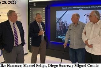 <strong>Nombran Embajador del Exilio Cubano al jefe de la misión de EEUU en La Habana</strong>